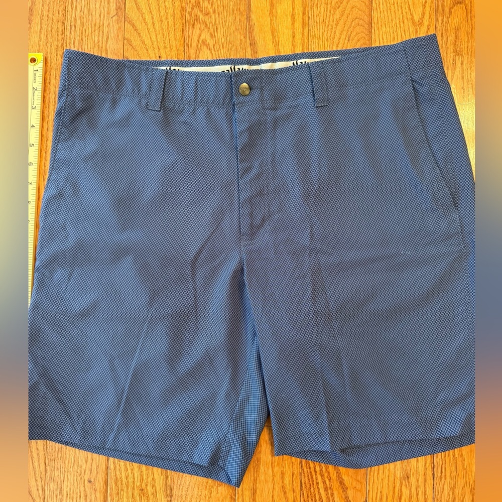 Callaway Men Blue White Micro Diamond Golf Shorts Embroidered Logo Size 38